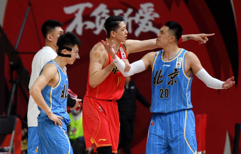 罗马诺指出，切尔西基本完成从塞内加尔AFDarouSalam俱乐部签下迪翁古的交易，球员昨天与派斯一起来到斯坦福桥，观看了切尔西对阵纽卡的比赛。